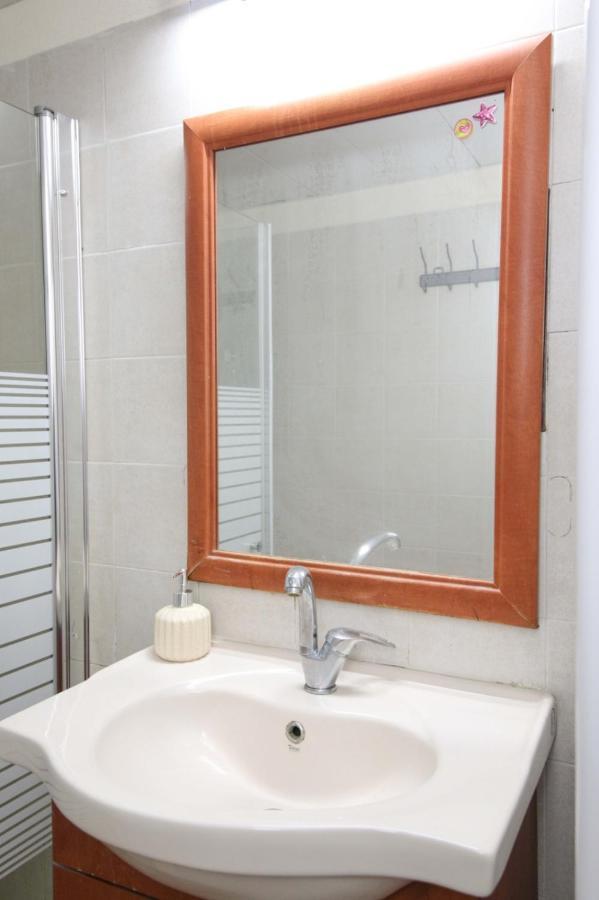 Private Hostel - Best Location 예루살렘 외부 사진