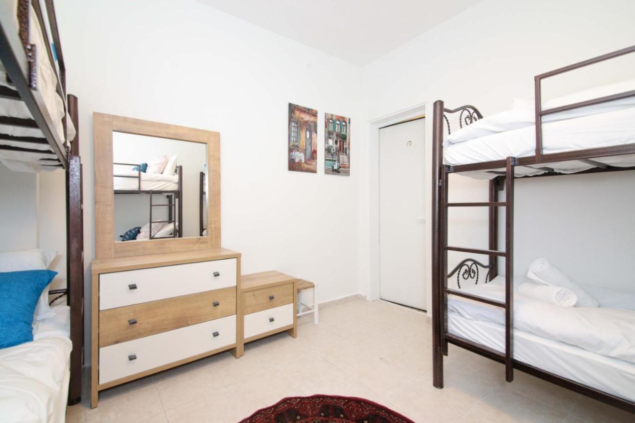 Private Hostel - Best Location 예루살렘 외부 사진